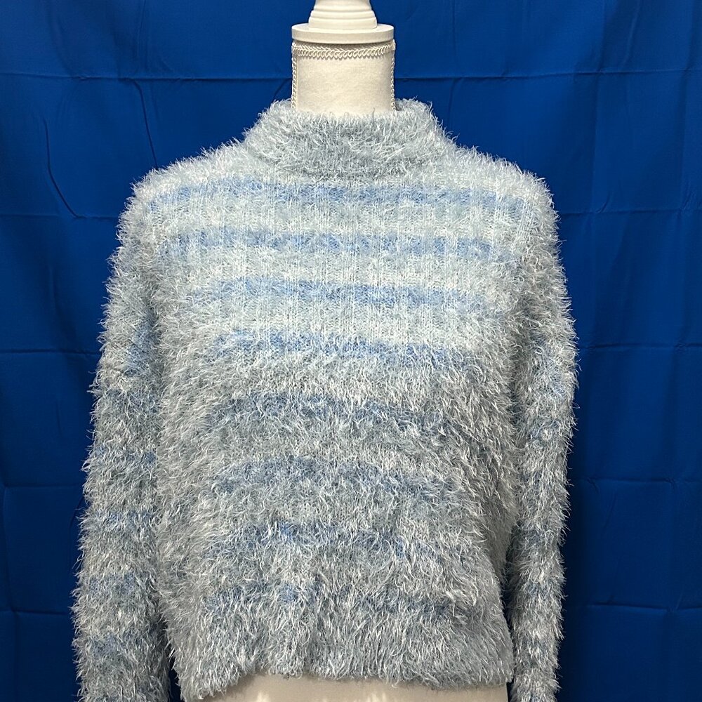 Candie's blue striped crop fuzzy sweater, size large